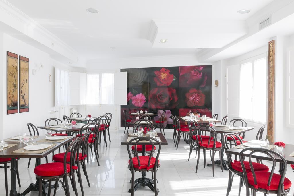 La Casa De Las Camelias Busto 外观 照片