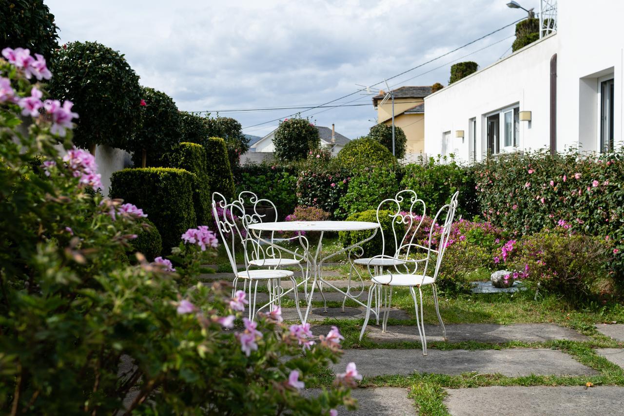 La Casa De Las Camelias Busto 外观 照片